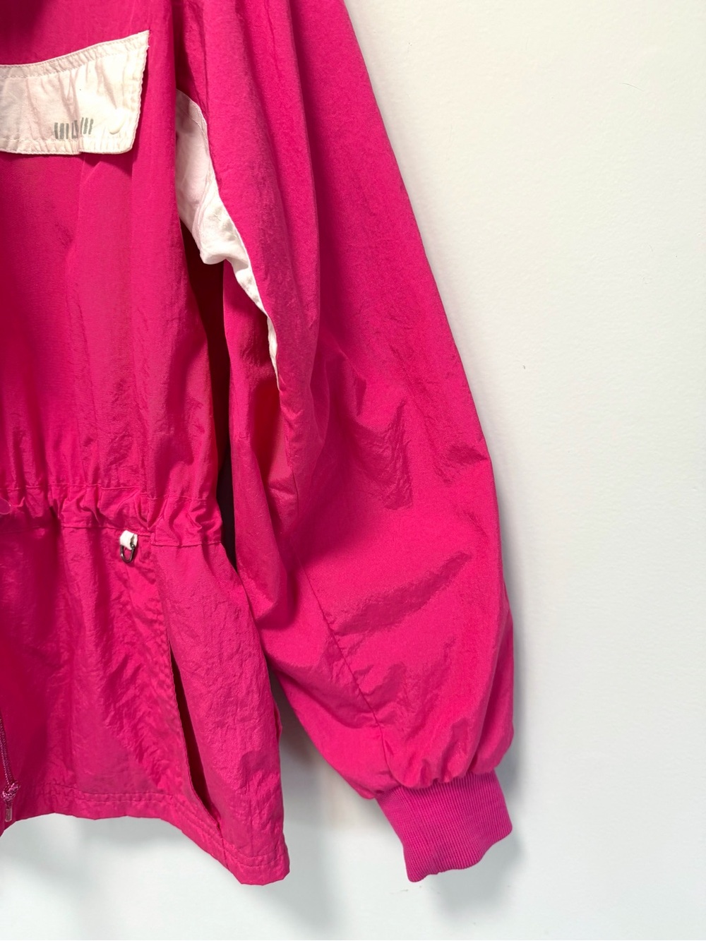 Vintage Helly Hansen Hot Pink LIFA  Windbreaker Jacket Size L Full Zip 4 pockets - Picture 8 of 11